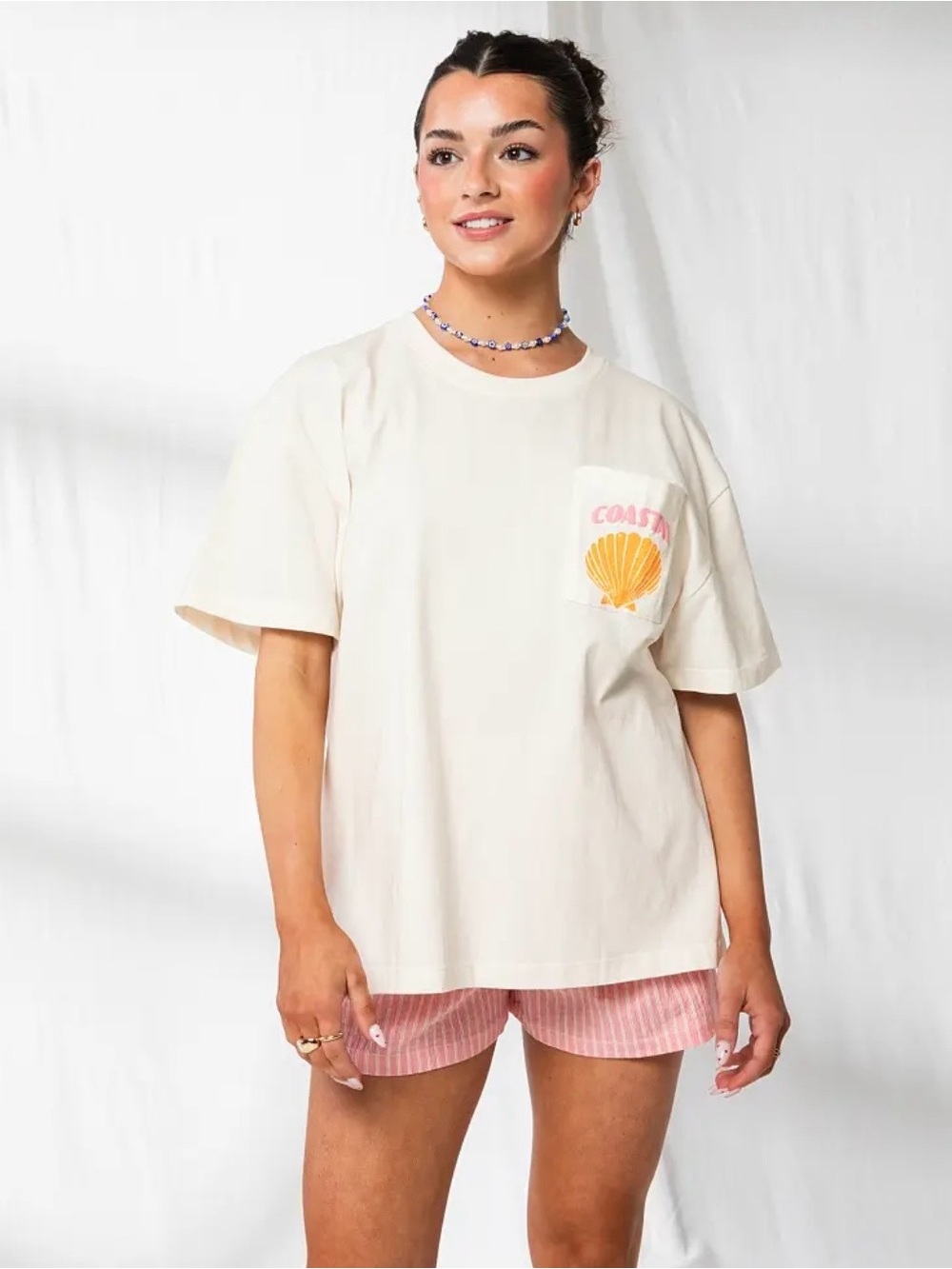 33 Coastal Ivory Colorful Better On The Coast Oversized Cotton Pocket Tee Medium - Picture 2 of 9